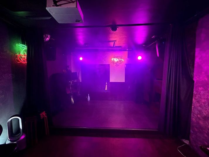 レトロカウンターBAR喫茶 - 夜喫茶アイアイタイガー 