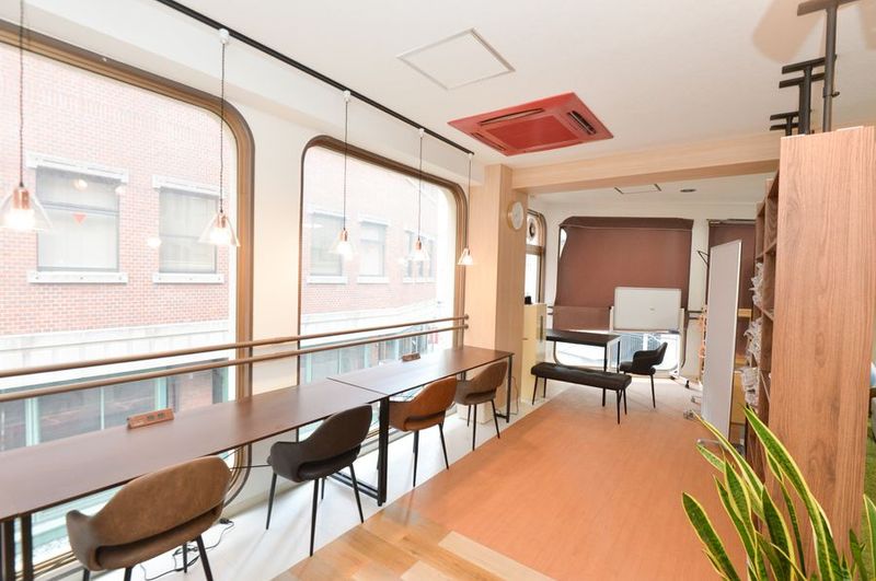 ワールドワイド神戸【三ノ宮駅前】~Worldwide KOBE - 【三宮駅前】レンタルスペース・イベントスペース