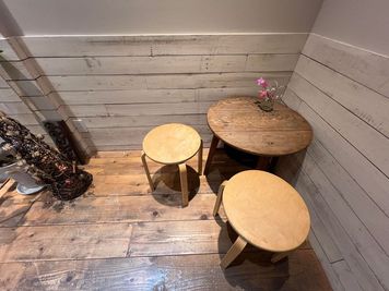 2階でもゆっくりできます - カフェ ZUTTO-COFFEE カフェ ZUTTO‐COFFEE離れの室内の写真