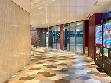1階エレベーターホール - アットビジネスセンターサテライト渋谷宇田川 501号室（短期オフィス・プロジェクト・連日利用）の入口の写真