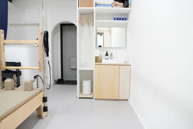 ピラティスレンタルスタジオ　モーションケアピラティス - naru ピラティスレンタルスタジオ