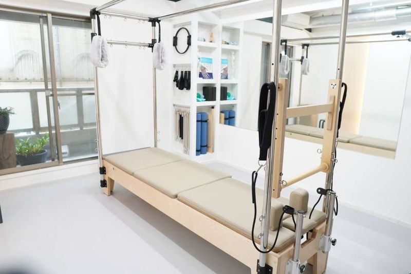 ピラティスレンタルスタジオ　モーションケアピラティス - naru ピラティスレンタルスタジオ