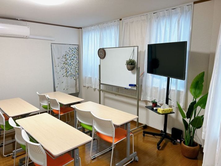 レンタルスペース　Leo(リオ) in豊中 レンタル教室・カルチャースクール・レンタル会議室の室内の写真