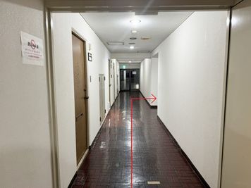 当スペースは、10階になります。 - ワンコイン会議室 六本木の入口の写真