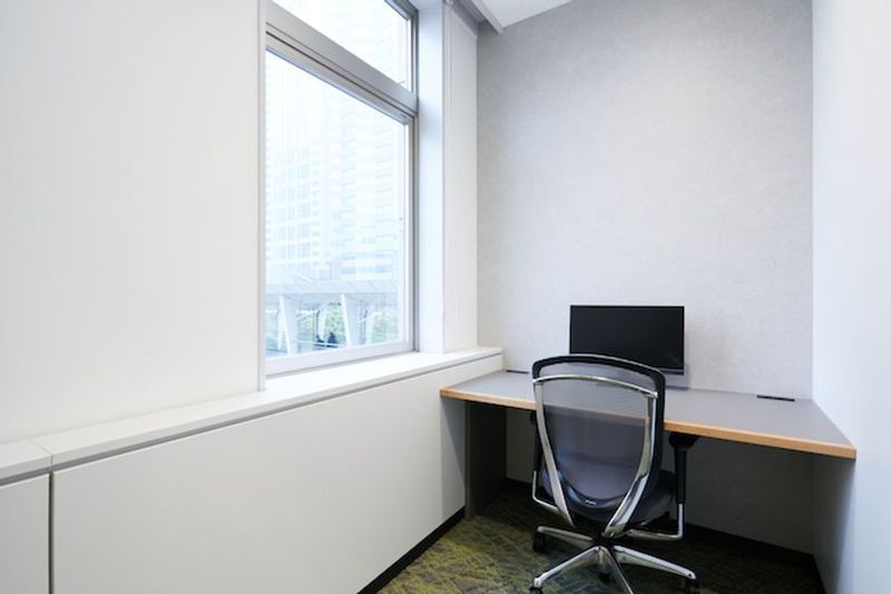 【駅近】ゆったり広々空間の1人用完全個室「R08」 - WAW品川インターシティフロント