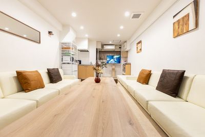 Brown Side 上野 1F Space Side (1F)の室内の写真