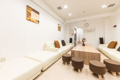 Brown Side 上野 1F Space Side (1F)の室内の写真