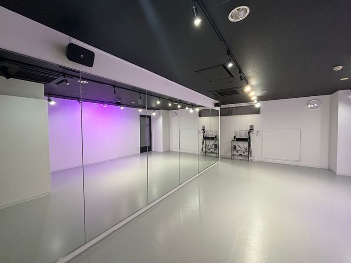 ZERO DANCE STUDIO　琴似スタジオ - ZERO DANCE STUDIO 琴似スタジオ