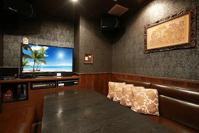 【7名用】カラオケルーム - カラオケパセラ池袋本店