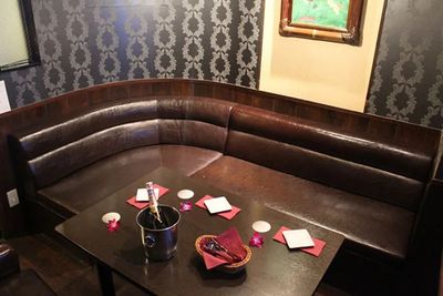 パセラリゾーツ池袋西口店 【2名用】カラオケルームの室内の写真