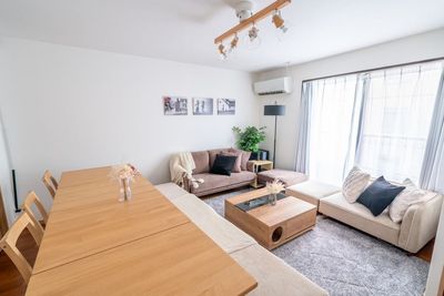 スタジオ撮影、商品撮影・物撮りTV収録・ロケ撮影、ポートレート、コスプレ、YouTube撮影、ライブ配信 - 【曽根崎】東梅田4分✨デート💖誕生日会🎂推し活💖 2SN 東梅田4分💖誕生日会•推し活•デートの室内の写真