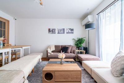 ゆっくりできる💕ゴロゴロ💕 - 【曽根崎】東梅田4分✨デート💖誕生日会🎂推し活💖 2SN 東梅田4分💖誕生日会•推し活•デートの室内の写真