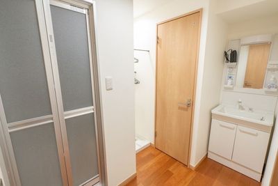 洗面台
 - 【曽根崎】東梅田4分✨デート💖誕生日会🎂推し活💖 2SN 東梅田4分💖誕生日会•推し活•デートの室内の写真