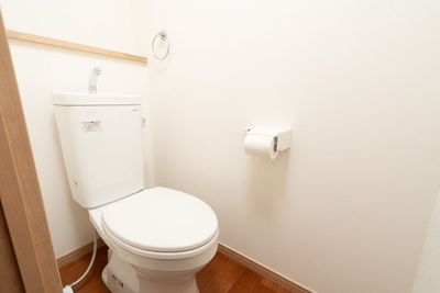 トイレ - 【曽根崎】東梅田4分✨デート💖誕生日会🎂推し活💖 2SN 東梅田4分💖誕生日会•推し活•デートの室内の写真