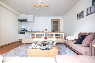 綺麗な空間でくつろげる✨ - 【曽根崎】東梅田4分✨デート💖誕生日会🎂推し活💖 2SN 東梅田4分💖誕生日会•推し活•デートの室内の写真