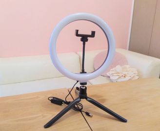 リングライト設置(期間限定特別価格） - フェリス梅田 パーティルーム、レンタルスペースの室内の写真