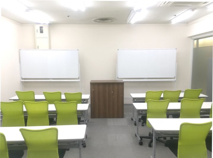 2階６３－E１号室 - 自習室うめだの貸し会議室　３ビル