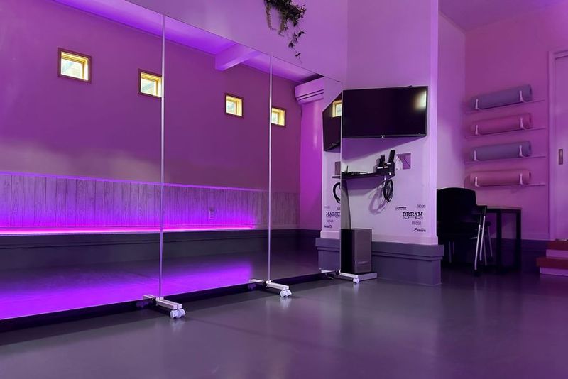 ダンス教室や多目的レッスン、イベントもできる貸切スペース - レンタルスタジオ【東松戸Asty】