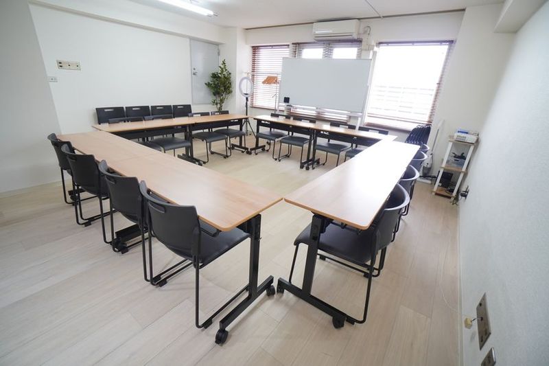 クイック貸し会議室 横浜駅東口 - 【クイック貸し会議室 横浜駅東口】