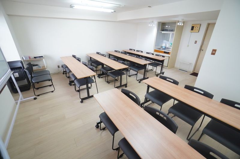 クイック貸し会議室 横浜駅東口 - 【クイック貸し会議室 横浜駅東口】