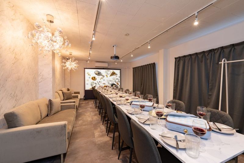 RAUM AKIBA - RAUM AKIBA