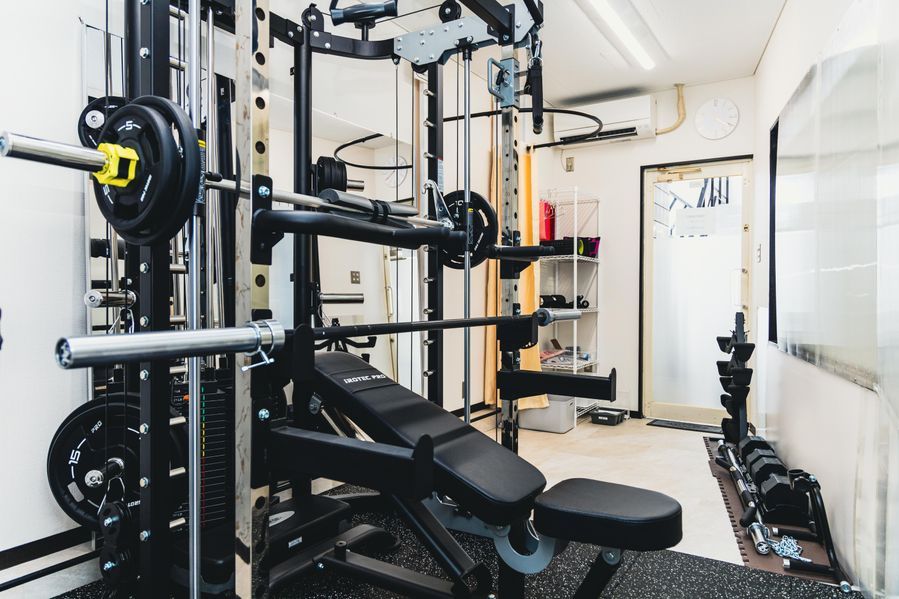 SHINY BODY （シャイニー・ボディ）桂店】を予約 (¥25,300~/日