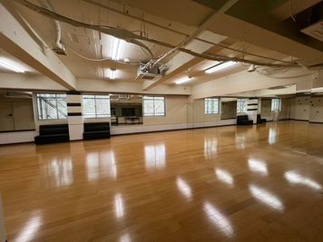 香林坊大和から徒歩3分！はじめてでも大丈夫！自由に使えるスタジオです！ - エンターテイメントスタジオBABY☆HIPS