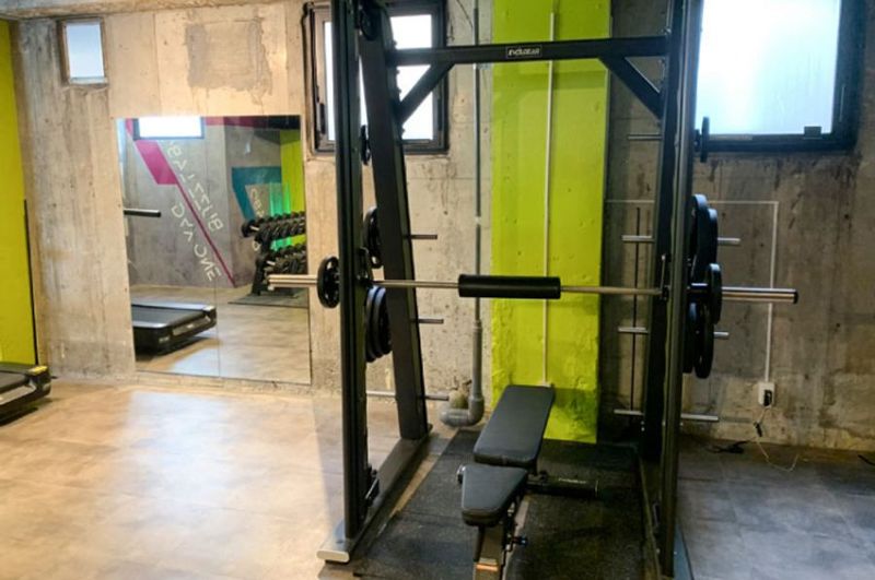 BUZZ LABO【7階】 - BUZZ LABO　レンタルジム　STUDIO BUZZ