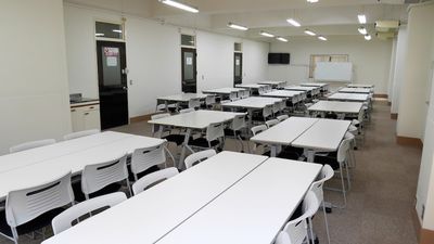 Natuluck飯田橋東口駅前店 4階大会議室Aの室内の写真