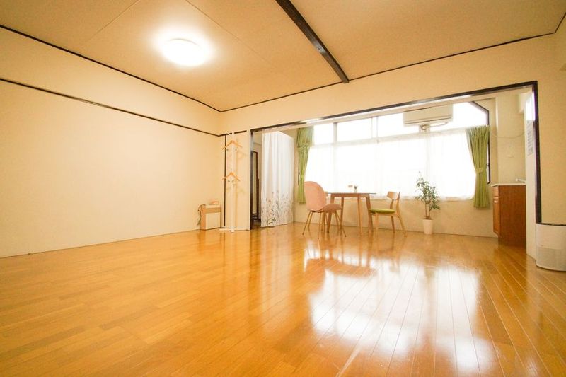 個人で使えるプライベートシェアサロン丨レンタルサロンキビス佐野店 - レンタルサロンキビス佐野店