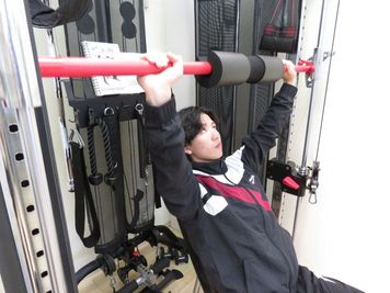 プライベートトレーニングも可能 - パーソナル　ジム　 Y Y レンタルトレーニングジム　スタジオの室内の写真
