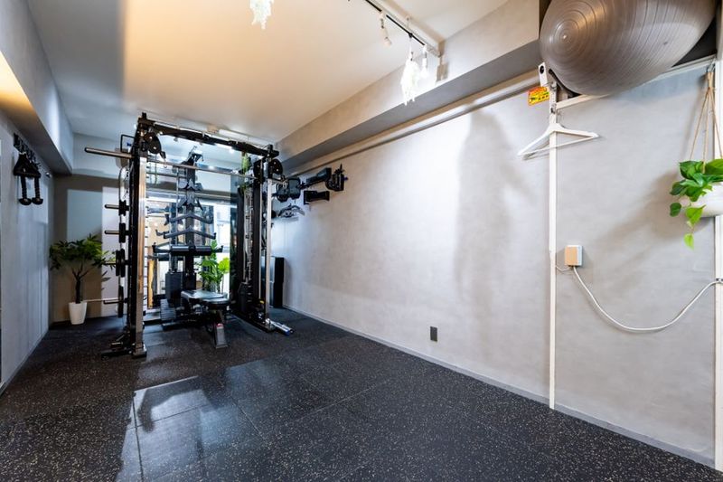 WHITEGYM渋谷1号店/レンタルジム - WHITEGYM渋谷1号店