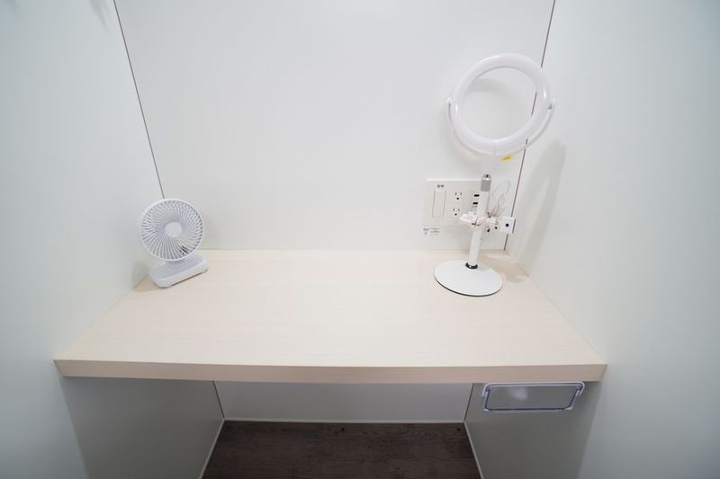 ビズボ横浜東口No.3 - 【ビズボ横浜東口】