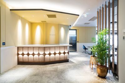 Reqree OBP(リクリー大阪ビジネスパーク) 最上フロア38階 完全個室のフォンブースの入口の写真