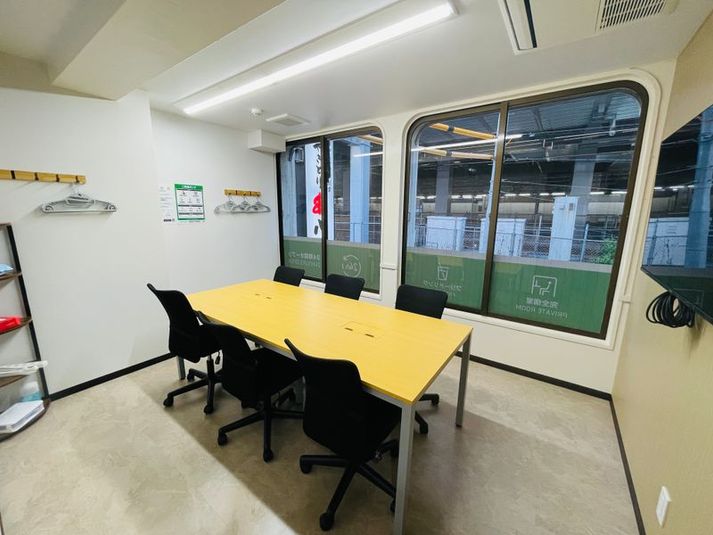 【中野駅から1分】6名会議室(RoomB) - いいオフィス中野
