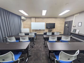 仙台協立第1ビル 4階4-B会議室の室内の写真