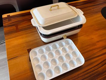 たこ焼きアタッチメント付きホットプレート - ASOBIBA西天満 Ⅱ 梅田徒歩圏内🎵パーティスペース⭐️ASOBIBA西天満Ⅱの設備の写真