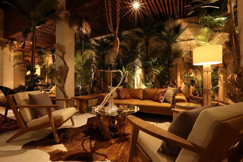 東京発のシーシャラウンジ カラオケ付き個室４部屋完備！ - チルラグ名古屋 栄