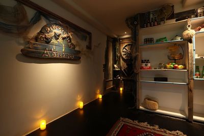 シーシャラウンジ チルラグ 名古屋 グランデ 栄店の室内の写真