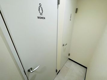 トイレ
 - いいオフィス中野 【中野駅徒歩1分】1名個室（ブース12）の設備の写真