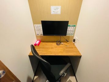 いいオフィス中野 【中野駅徒歩1分】1名個室（ブース7）の室内の写真