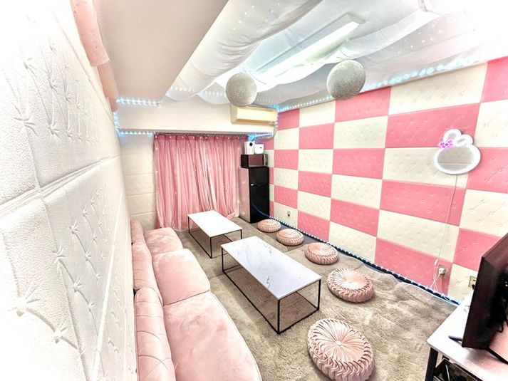 LEDディスコ空間🪩🕺パーティー🎉お家デート💕映画鑑賞 - famispe池袋２nd
