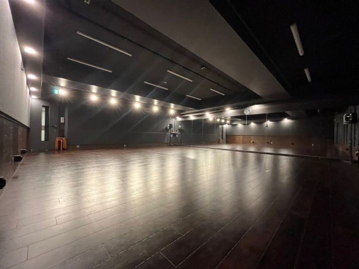 1st  - BUZZ BAYSIDE(浜松町)　STUDIO BUZZ