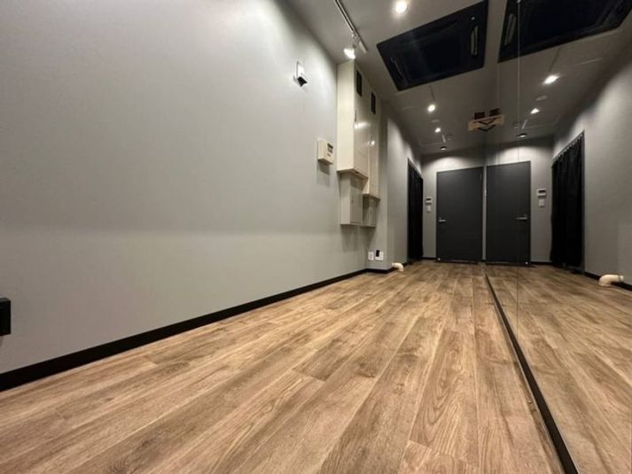 3st - BUZZ BAYSIDE(浜松町)　STUDIO BUZZ