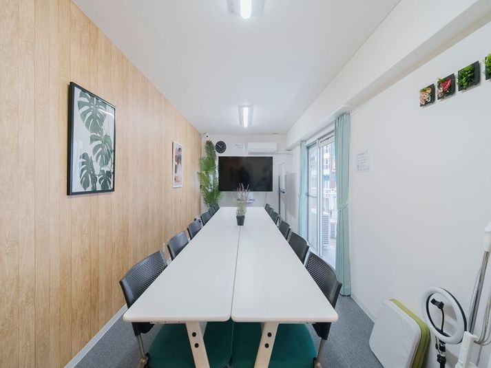 安くてキレイで駅から近い会議室 - こんふぉーと会議室 高田馬場駅前