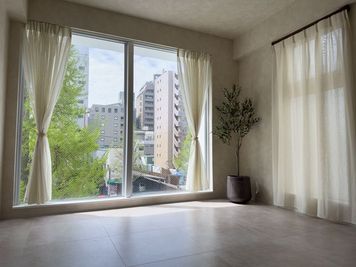 大濠公園駅から徒歩6分のフォトスタジオ A Studio「natural modern」 - セルフフォトスタジオ「Noeul.PhotoStudio」