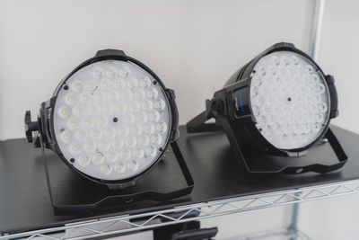 [エントランス内] 高輝度スポットライト、撮影用LED照明、CDプレーヤー、三脚等ご自由にご利用ください。
 - レンタルスペース　スタジオEGG琴似店　Fスタジオ レンタルスペース スタジオEGG琴似店 Fスタジオの室内の写真