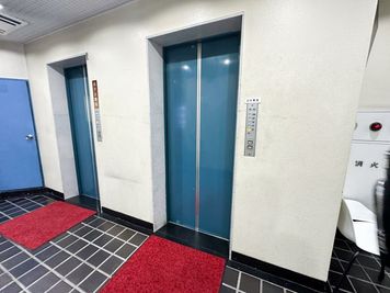 エレベーター入口 - 貸会議室Aivic池袋南口の入口の写真
