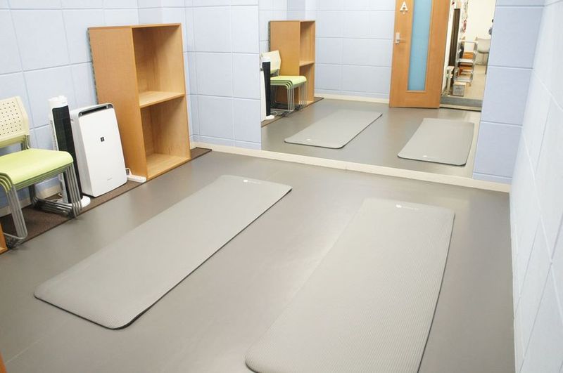 Aスタジオ／全面リノリウム床で バレエの個人練習やダンス、ヨガに - はいから個室スタジオ　大森店