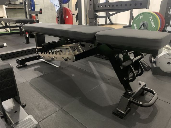 【2名まで】虎ノ門ヒルズ近く。❶ハーフラックスペース - GORILLA GUB ATAGO | ゴリラハブ愛宕